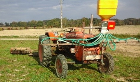 Fichier:JJ Garbay Semoir.jpg